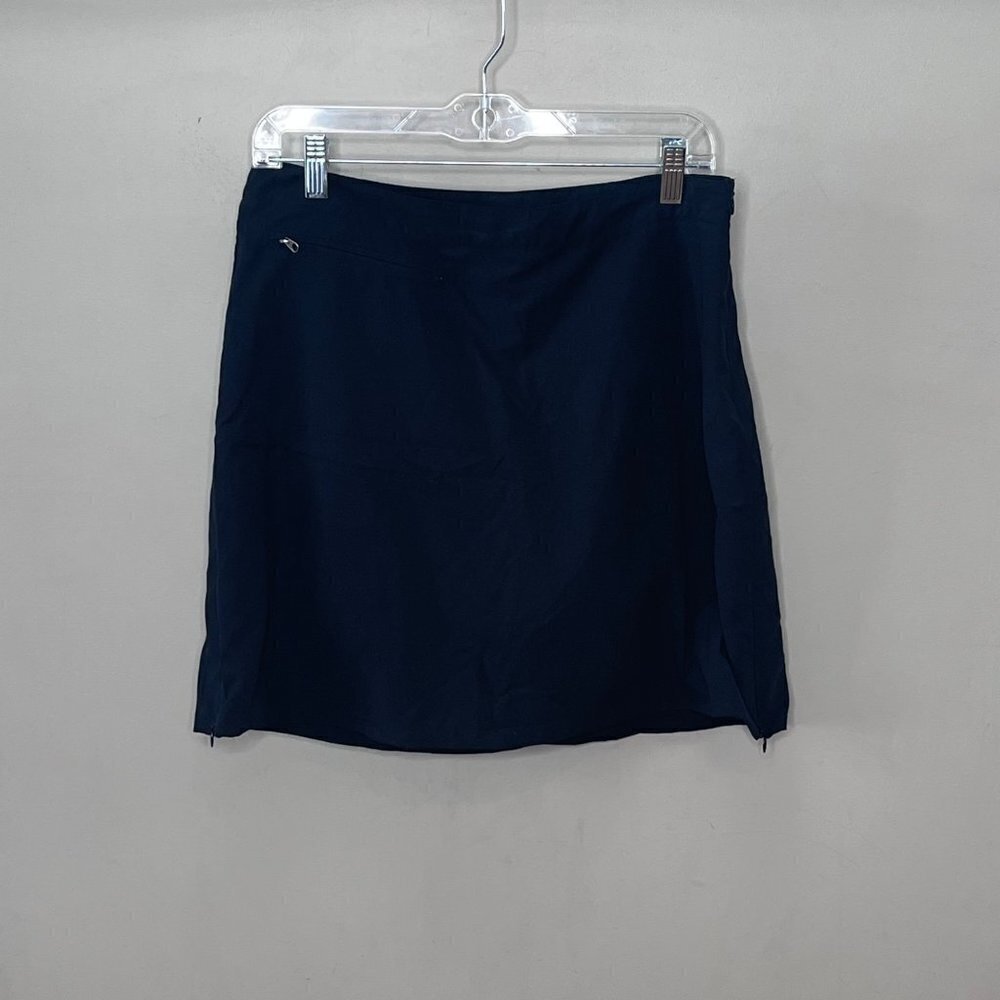 Patagonia Women's Black Skorts with Side Zippers-‎ Size 8